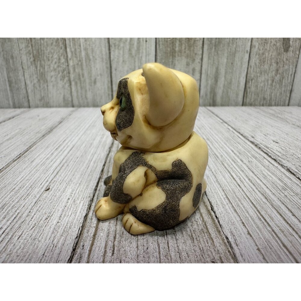 Vtg Harmony Kingdom Pot Belly's "Pete" Cat Kitten Figurine 2003 Hidden Yarn - Picture 2 of 11